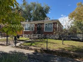 556 S Navajo St - Photo 1 of 1