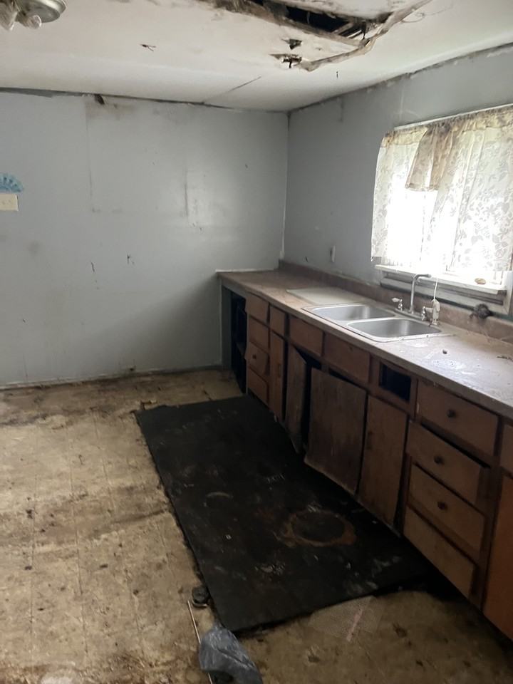 931 Baldwin St #NA - Photo 2 of 20