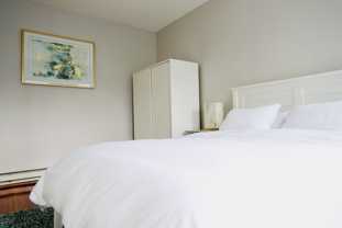 15 Lithgow St #2 - Photo 1 of 1