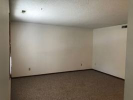 featured image of 3232 Cardinal Dr