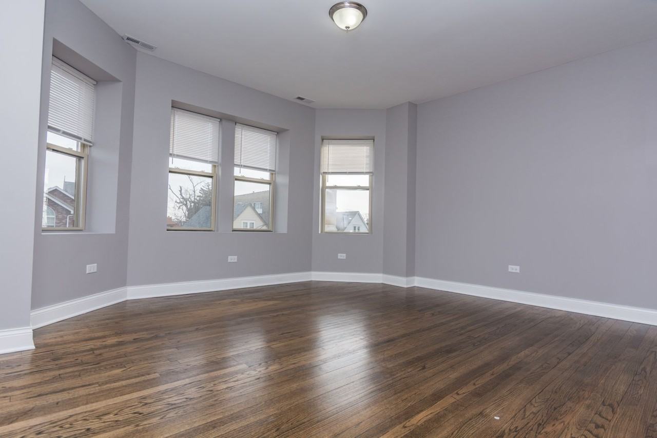 7810 S Ada St - Photo 2 of 7