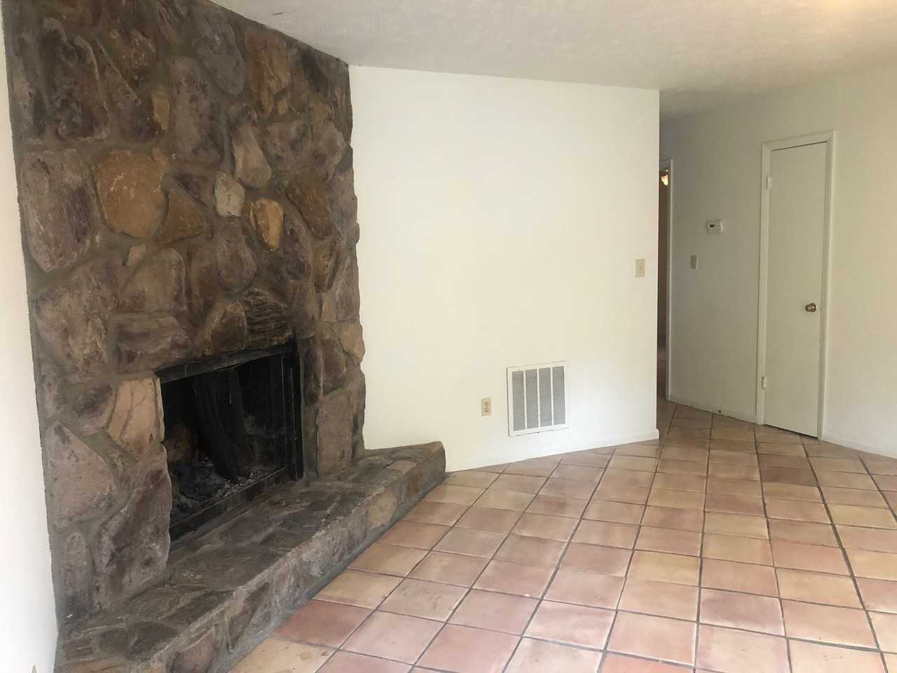 420 Yonah Ave - Photo 2 of 11