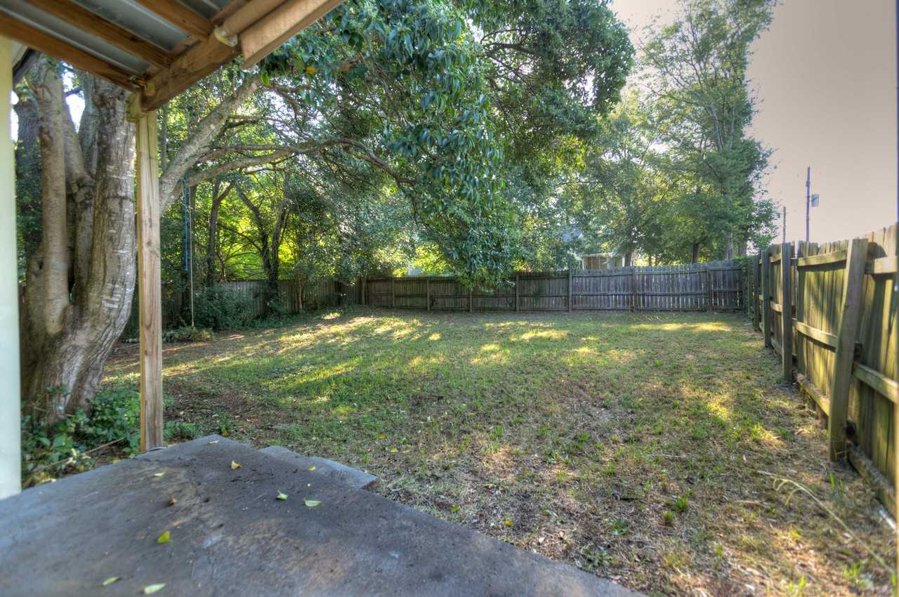 399 Price Ave - Photo 2 of 5