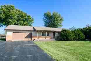 422 422 Cottam Ave - Photo 1 of 1