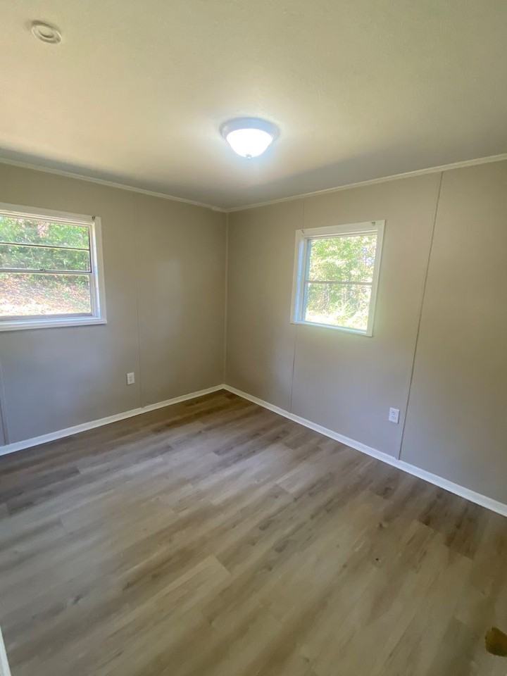 3305 Morehouse St - Photo 6 of 7