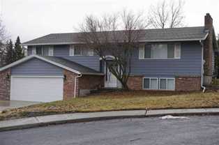 906 Summit Drive - Photo 1 of 1