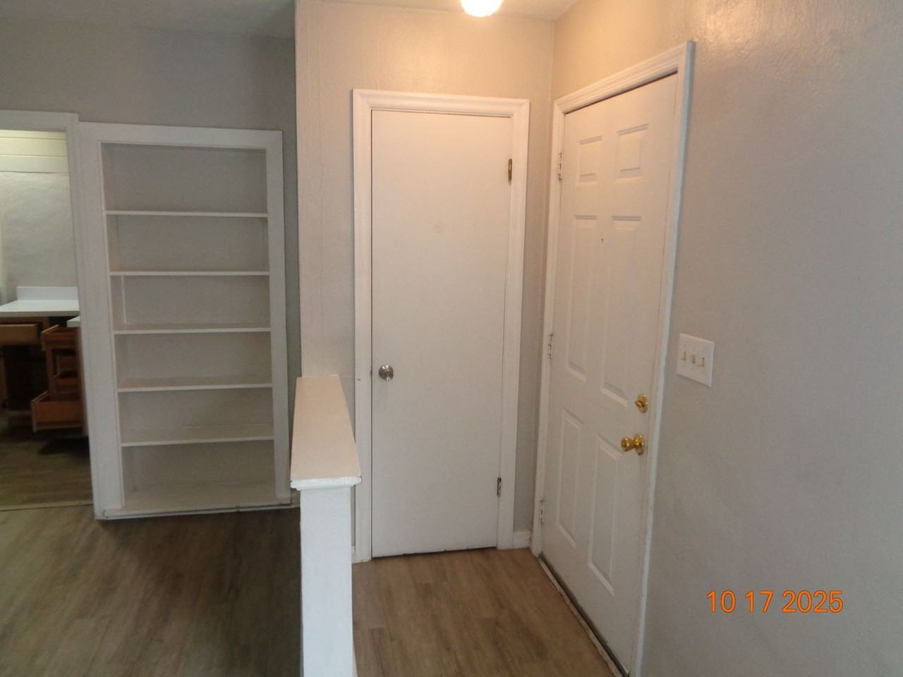 506 E Pennsylvania Ave - Photo 5 of 29