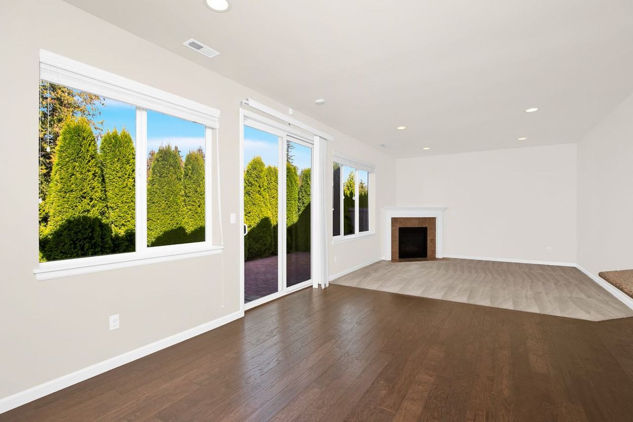 433 199th Pl Sw - Photo 7 of 26