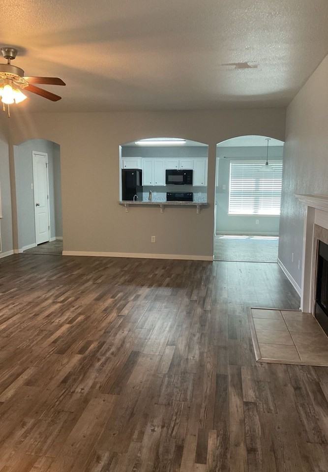 4504 The Searchers Dr - Photo 6 of 24