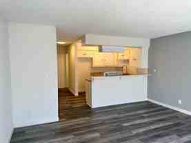 1742A-4516 - Photo 1 of 1