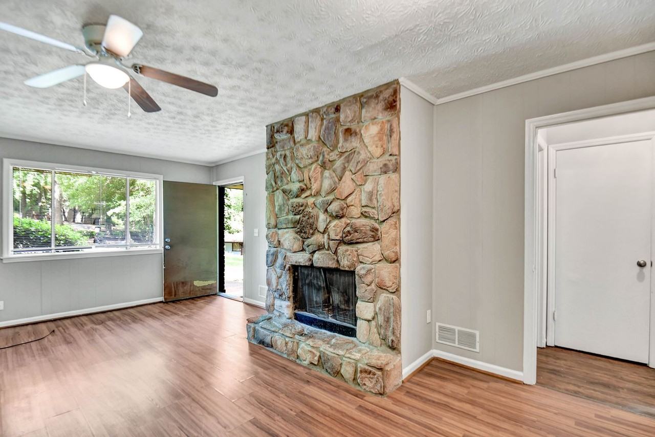 80 Cedar Dr #A - Photo 5 of 11