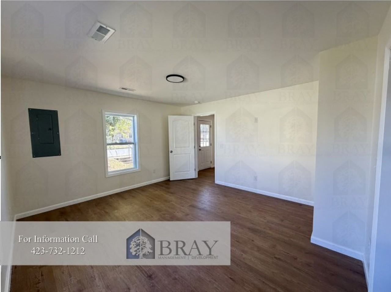 1640 F St - Photo 5 of 10