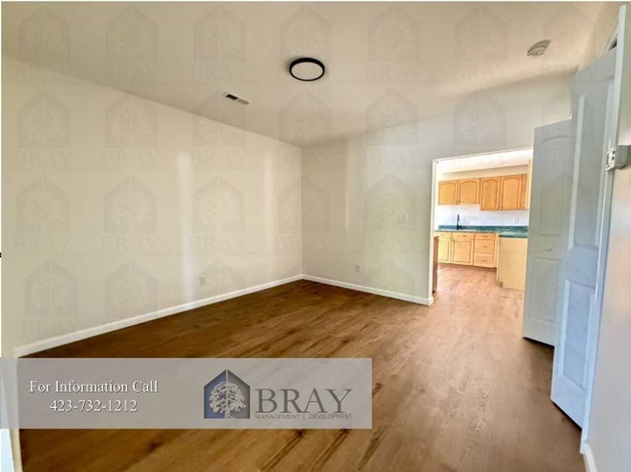 1640 F St - Photo 7 of 10