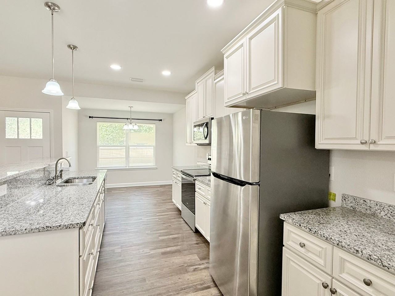 6760 Da Lisa Rd - Photo 5 of 15