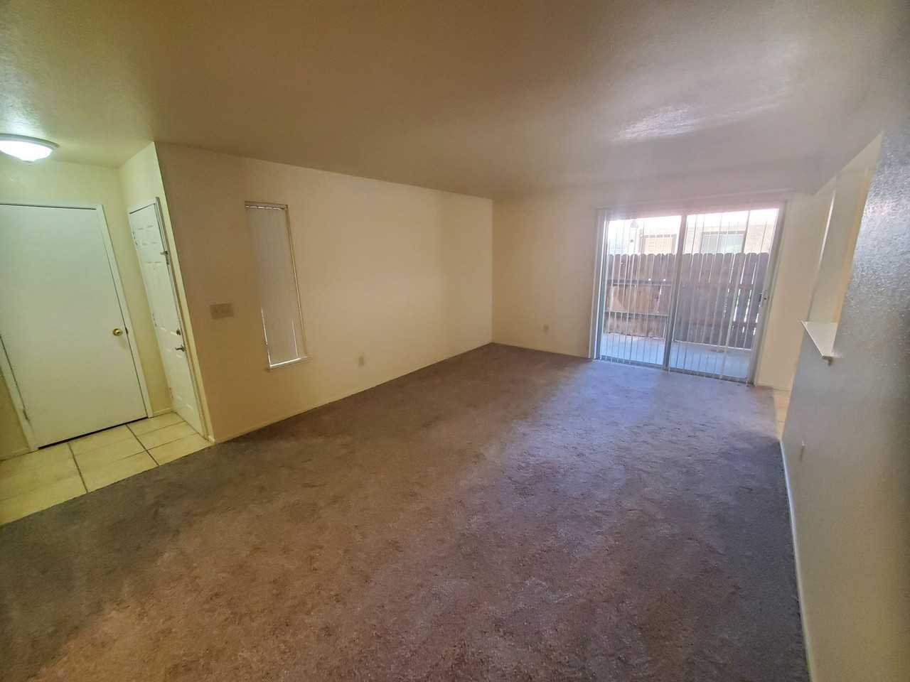 0959 - Lassen View Apartments - Photo 2 of 15