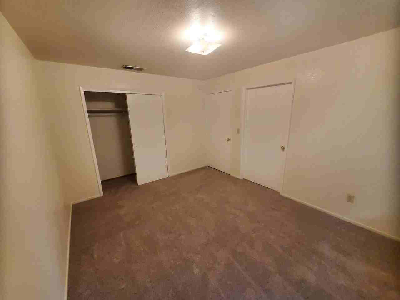 0959 - Lassen View Apartments - Photo 4 of 15