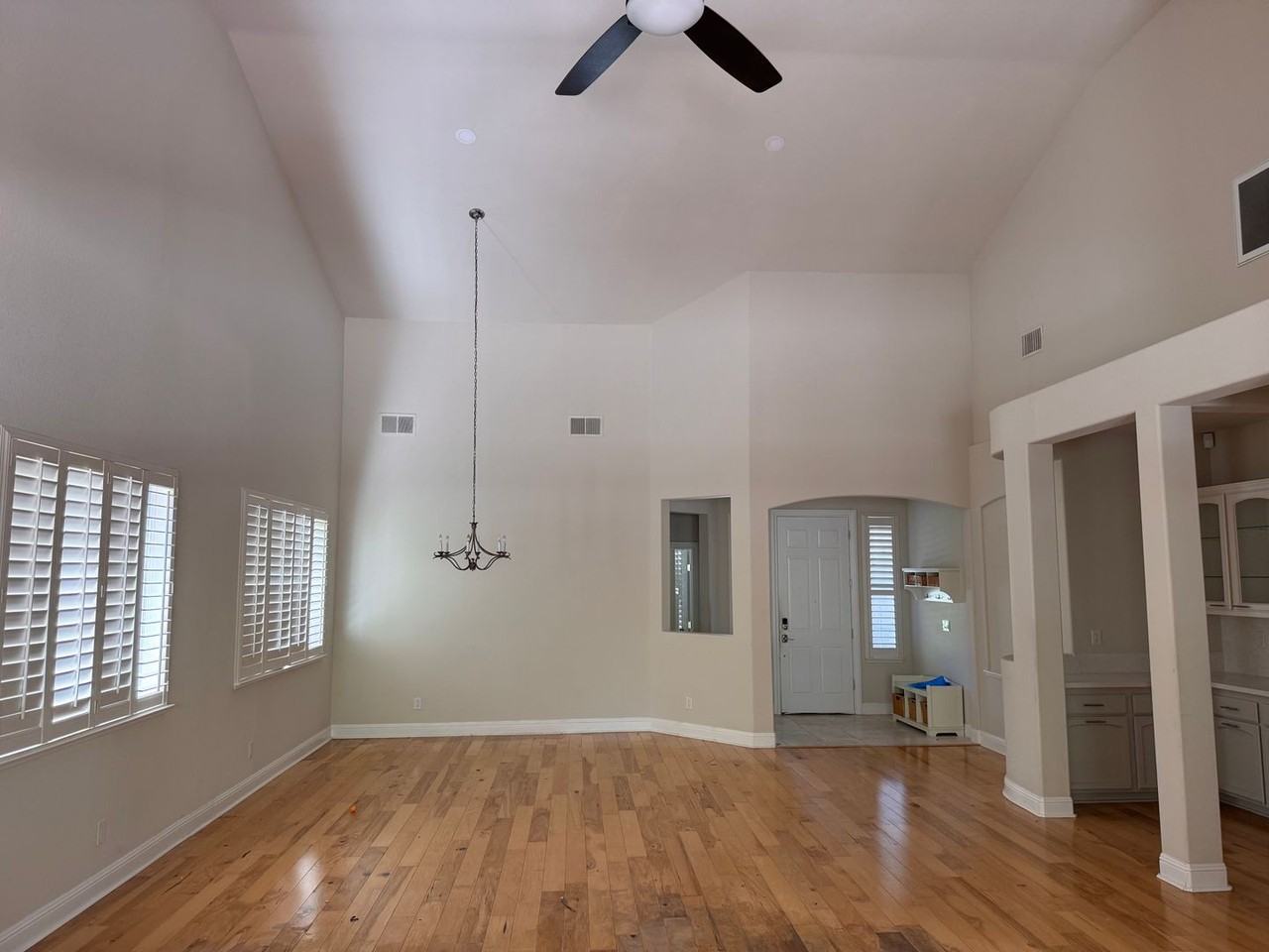 825 Morton Way - Photo 2 of 9