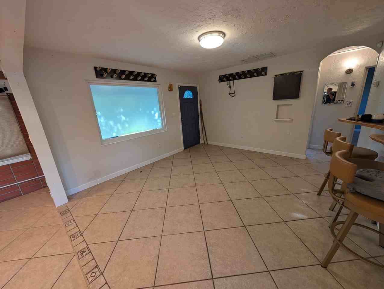 140 N Briggs Ave - Photo 7 of 42