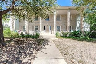 1919 Robbins Pl - Photo 1 of 1