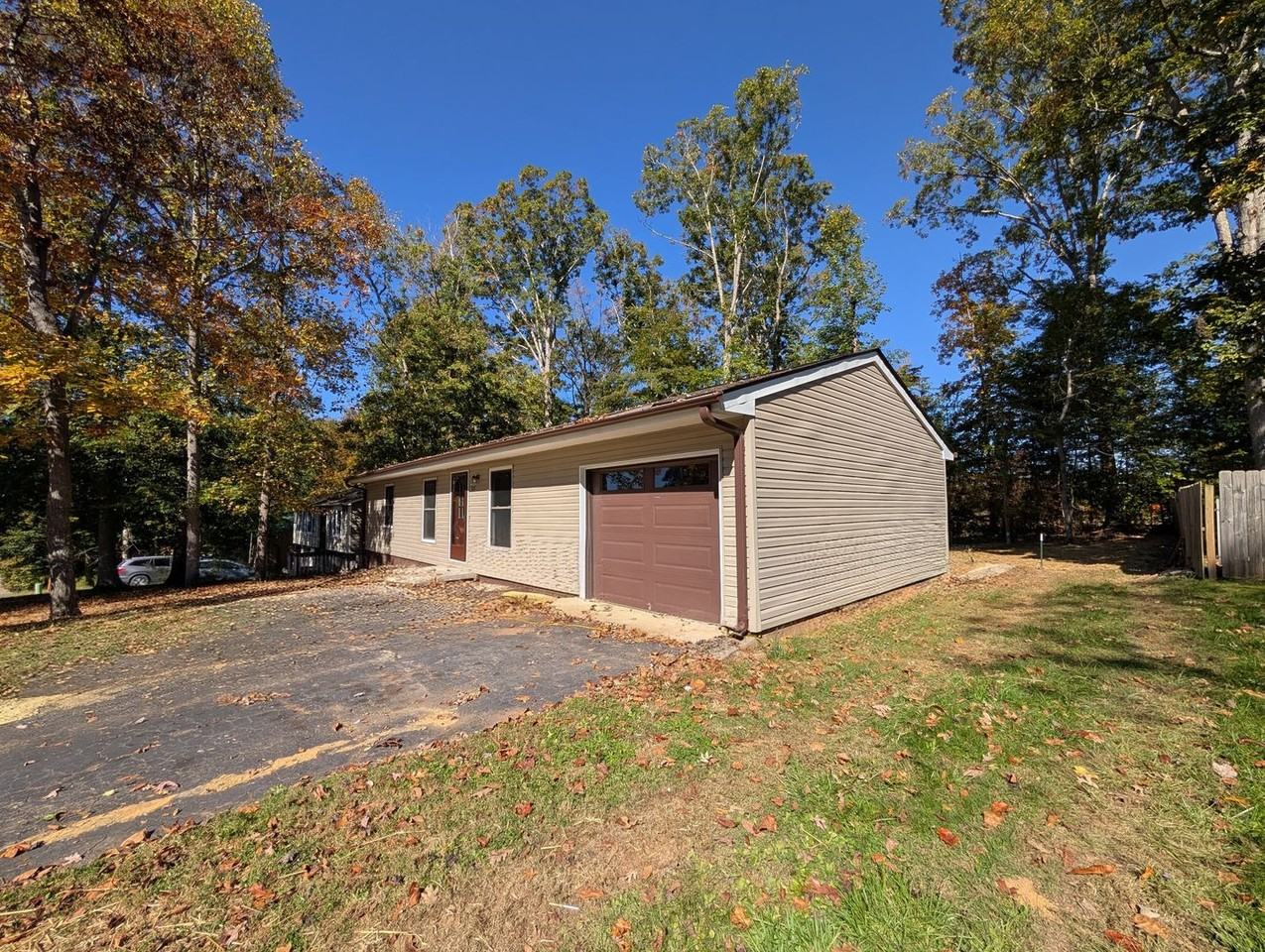 25 Wildwood Ave - Photo 3 of 20