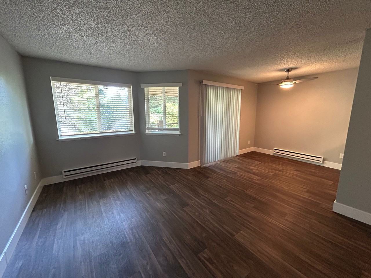 Homestead Apartments: Great location in Federal Way! Pool, Fitness Center, Playground - Photo 7 of 50