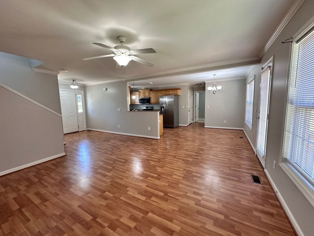 307 Wintergreen Rd - Photo 5 of 26