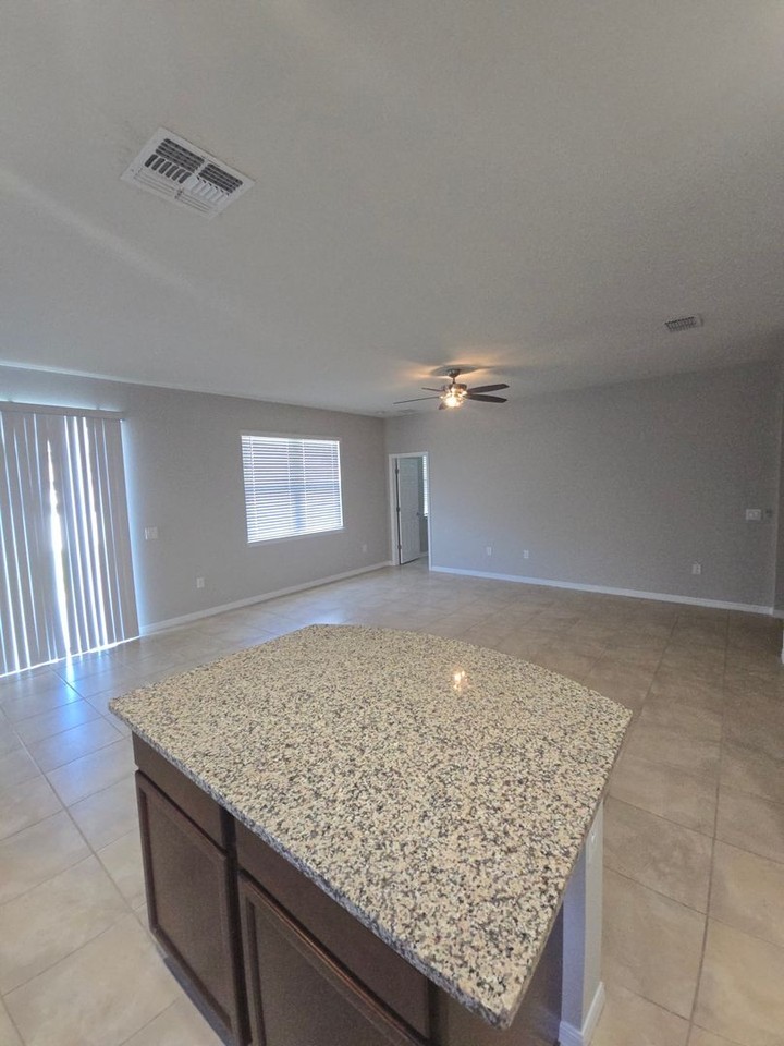 8739 Micmac Ct - Photo 5 of 14