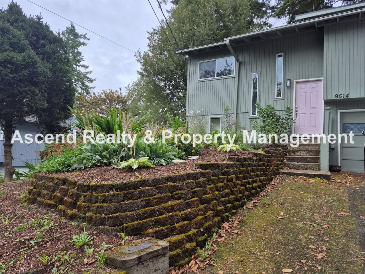 9514 Sw 53rd Ave - Photo 2 of 29