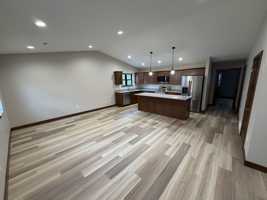 featured image of 419 2nd St E