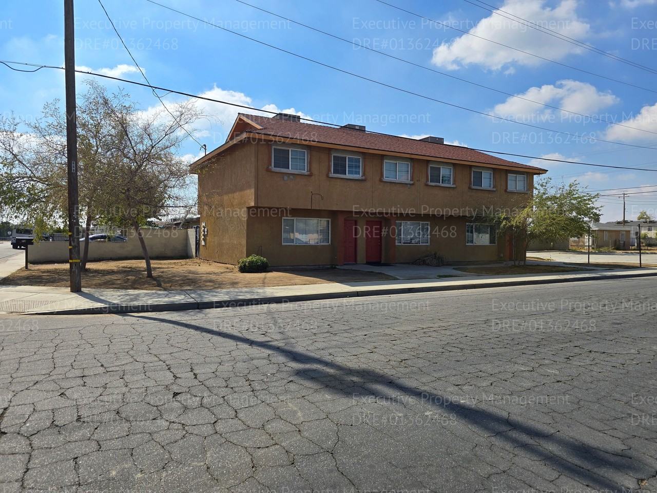 730 S. Haley St - Photo 3 of 6