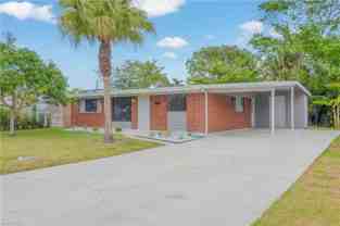 2123 Harbor Ln - Photo 1 of 1