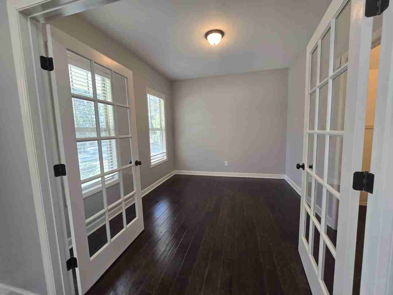 202 Captain Hbr - Photo 3 of 27