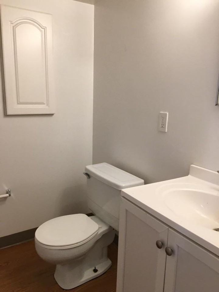 @bedrrom apartment in South Oakland - Photo 2 of 43