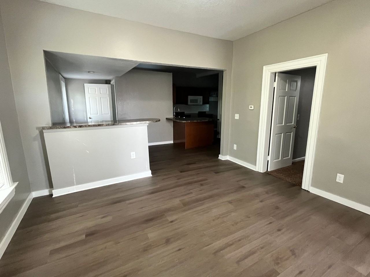 2210 Oliver Street - Photo 3 of 20