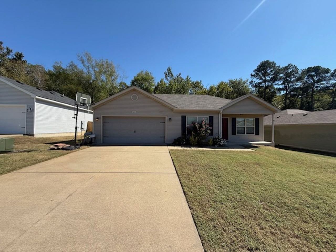 4853 Tall Grass Dr - Photo 3 of 30