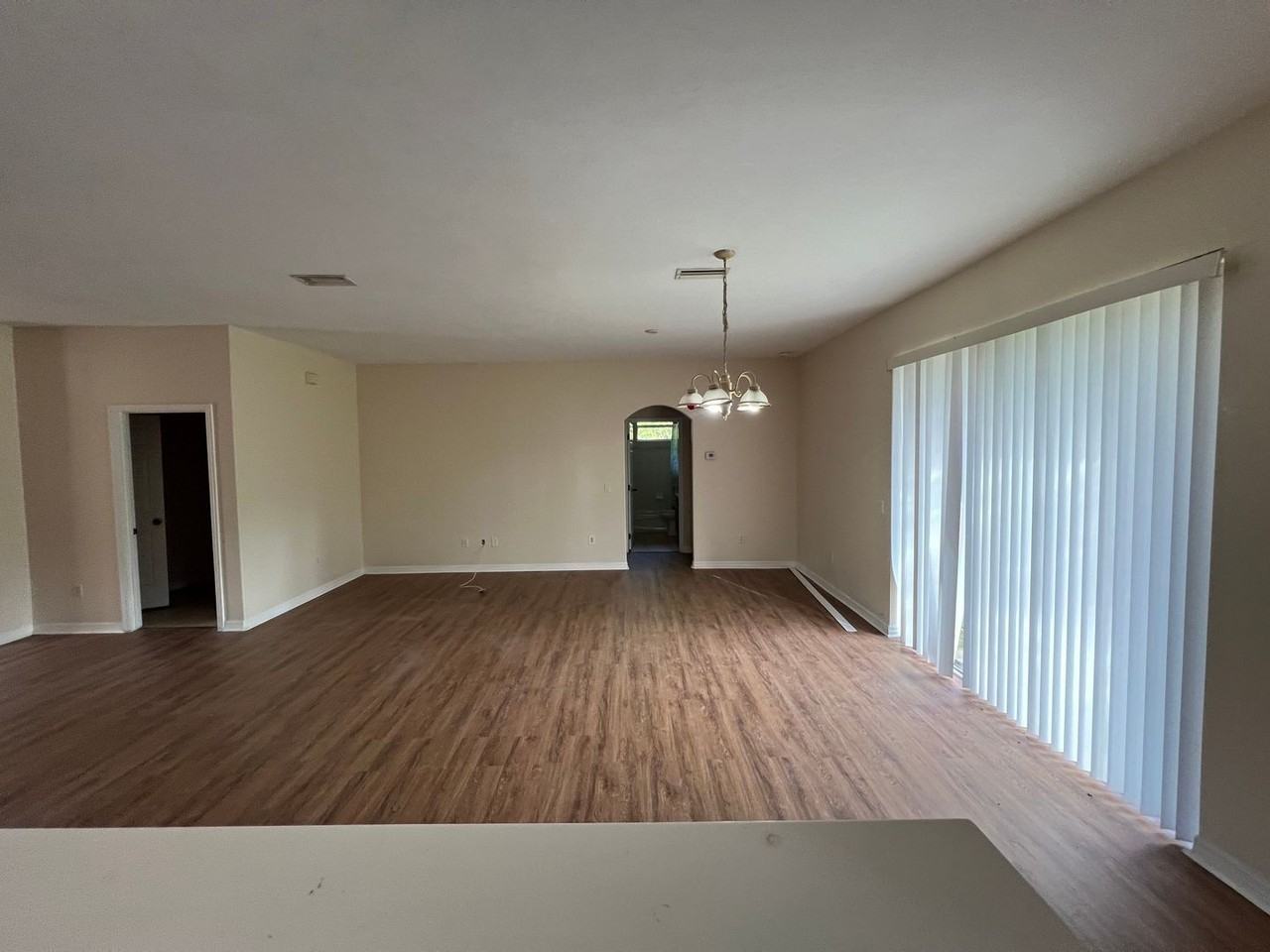 2585 Yuma Ave - Photo 5 of 21
