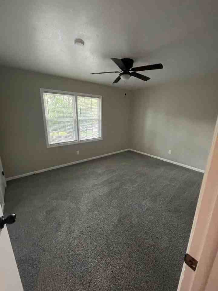 104 Frieda Ln #A - Photo 5 of 7