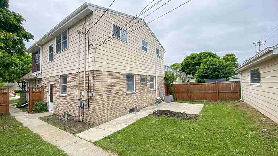8420 W Keefe Ave Lowr #NA - Photo 2 of 6