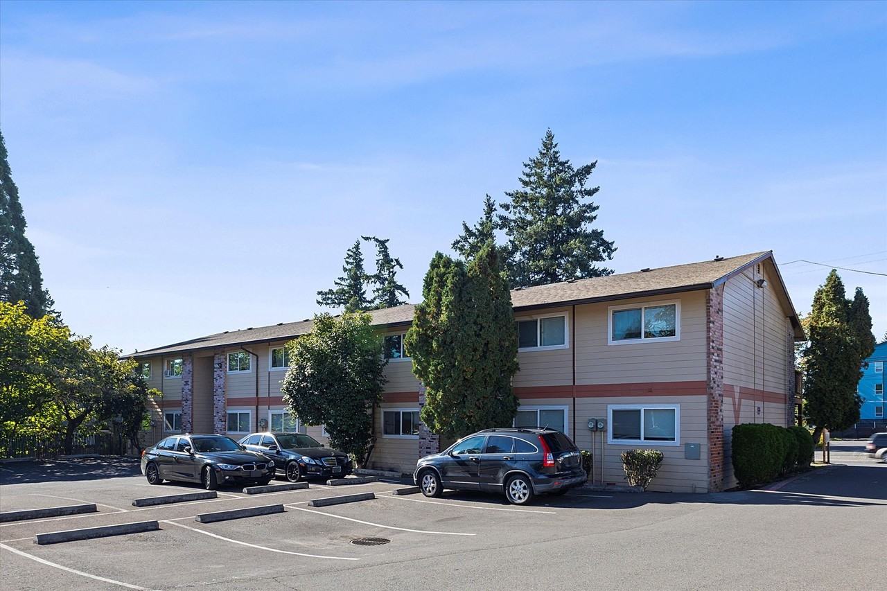 Meadowlark - Photo 3 of 15