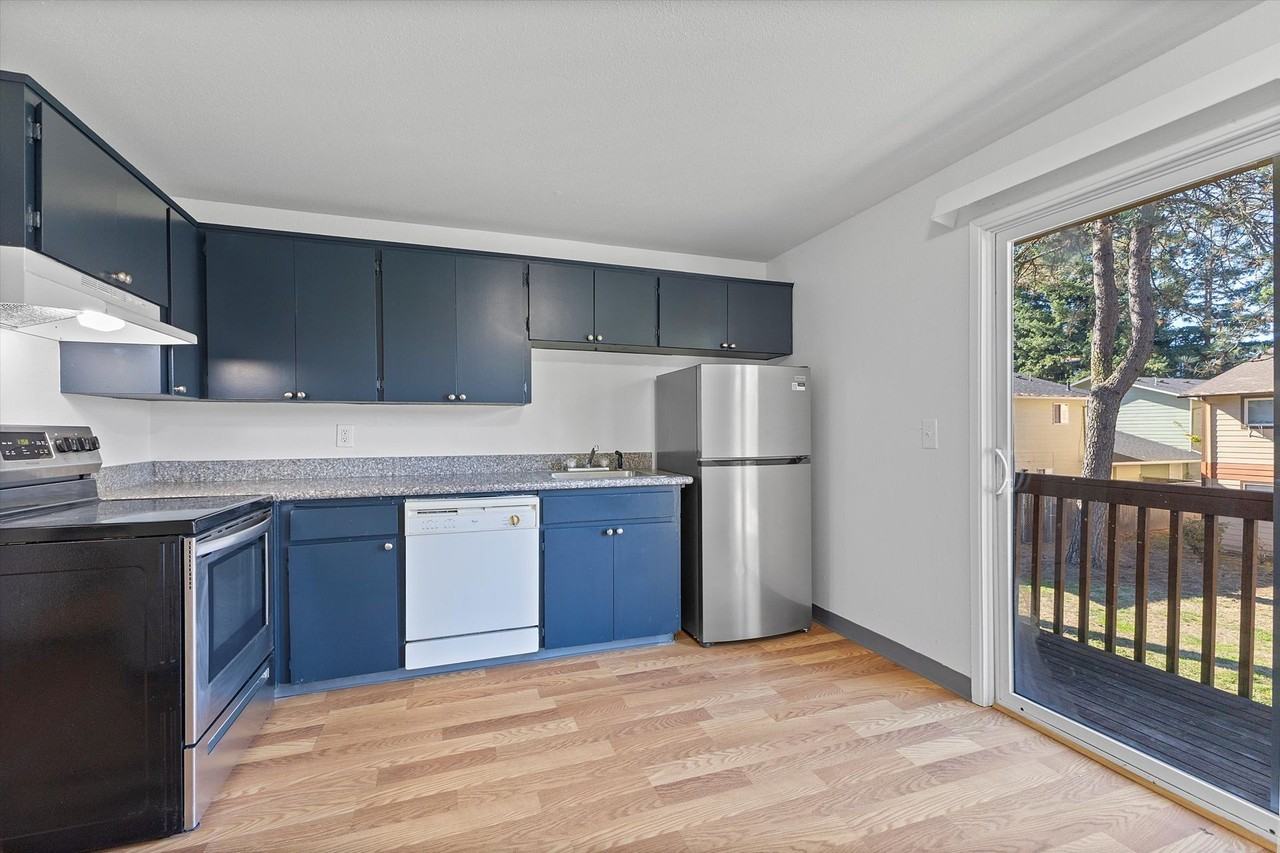 Cascade Firs - Photo 6 of 12