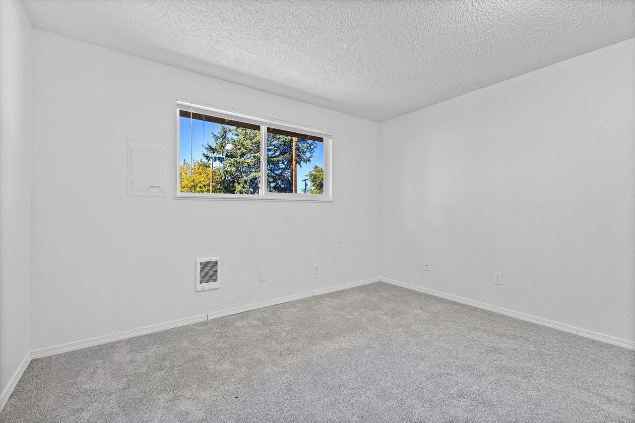 Cascade Firs - Photo 7 of 12