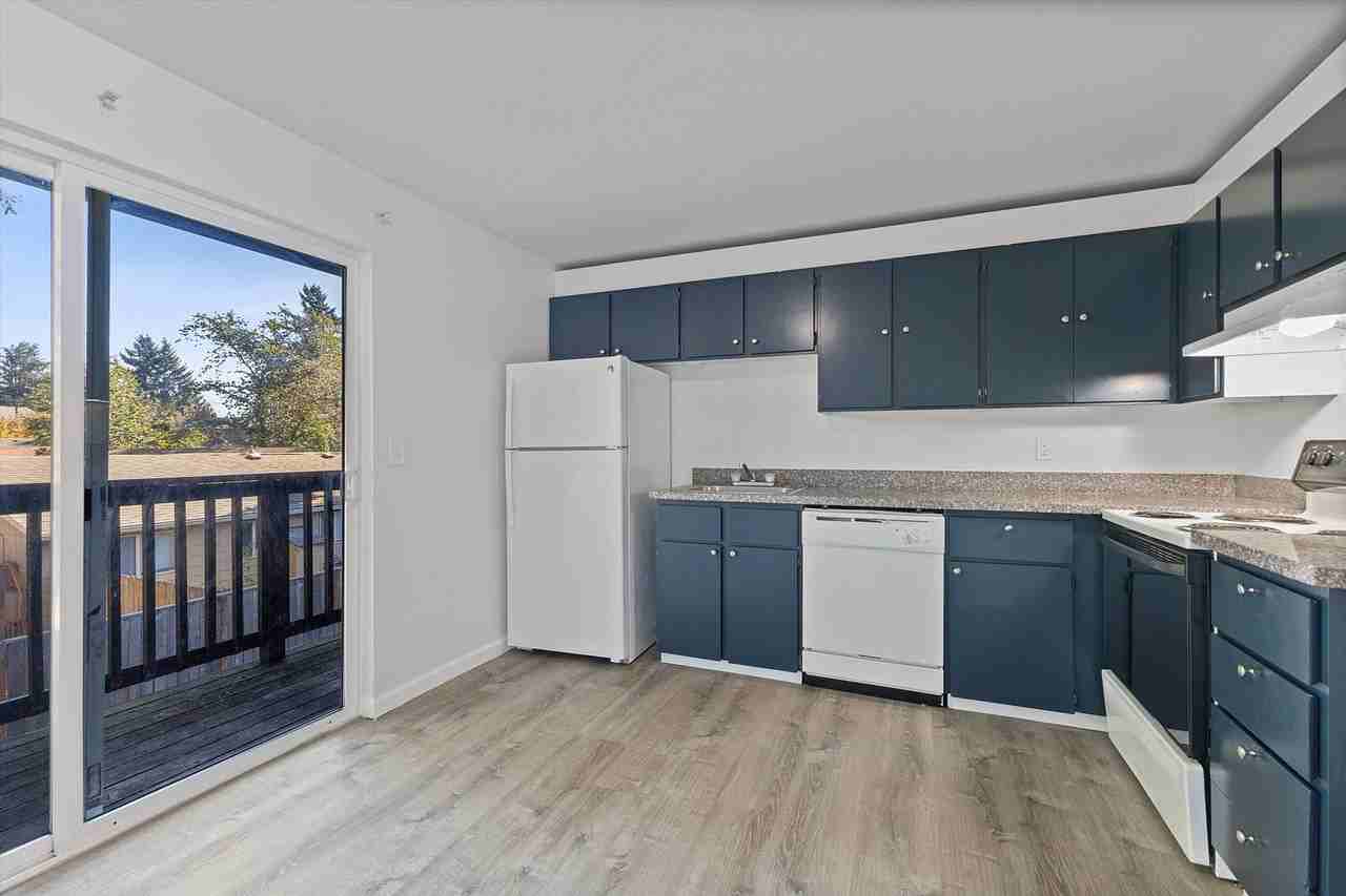 HIDDEN VILLA - Photo 7 of 12