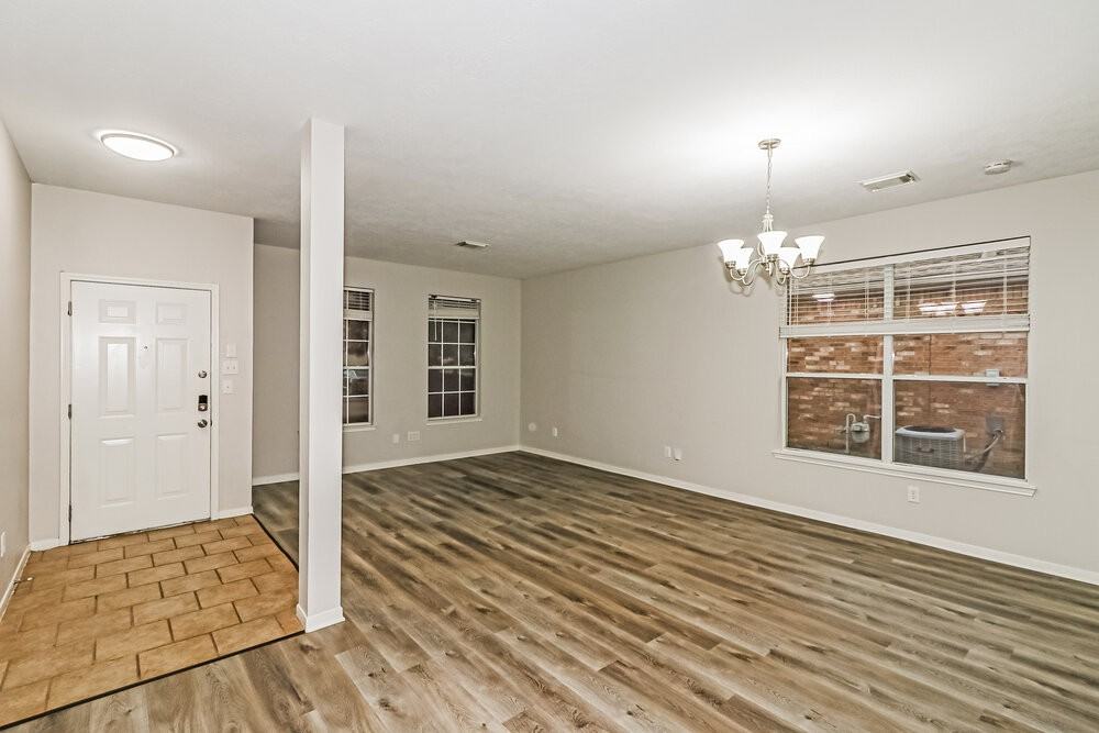 7818 Yaupon Ranch Ct - Photo 5 of 17