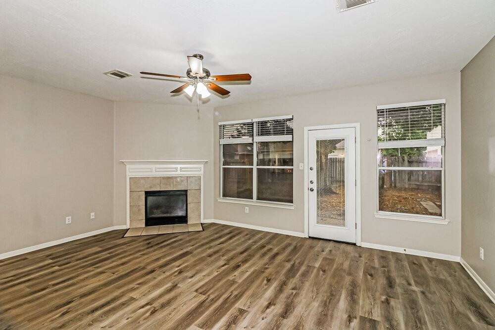 7818 Yaupon Ranch Ct - Photo 6 of 17