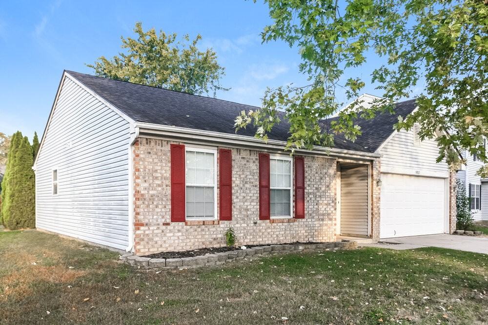 5882 Glen Haven Blvd - Photo 3 of 16