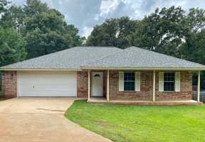 featured image of 4249 Fm 698