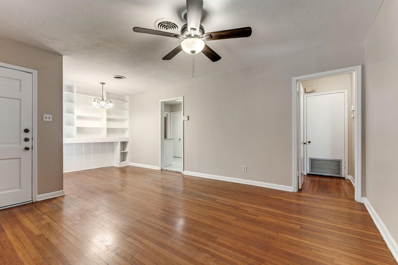 413 Brees Blvd - Photo 5 of 25