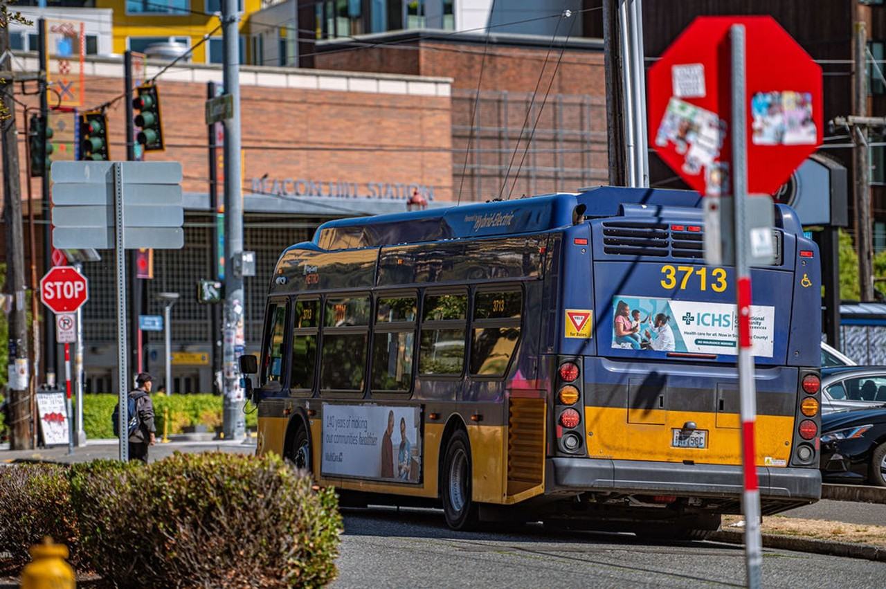 Bayview Apartments | Bright Units with Easy Transit Options - Photo 6 of 6