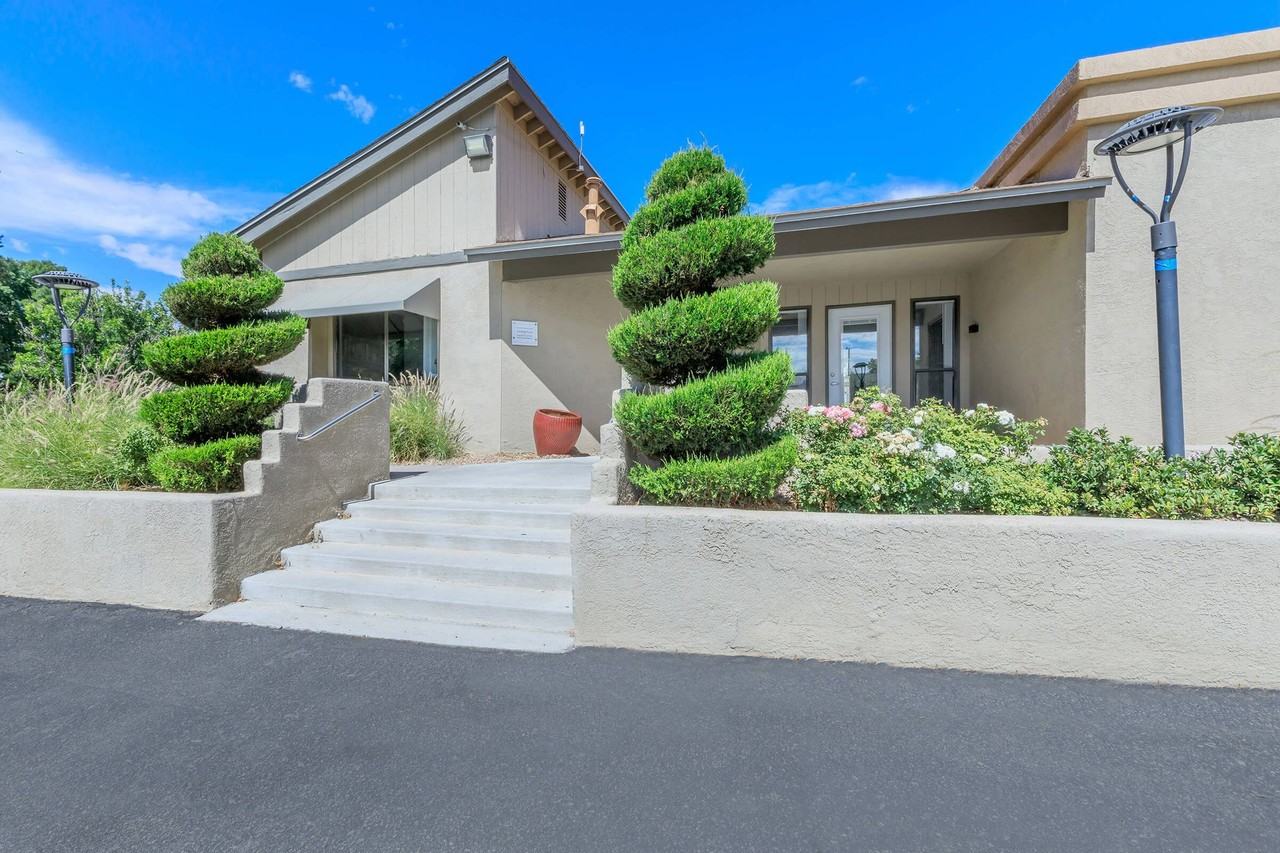 Lincoln Place Apartments - Photo 3 of 39