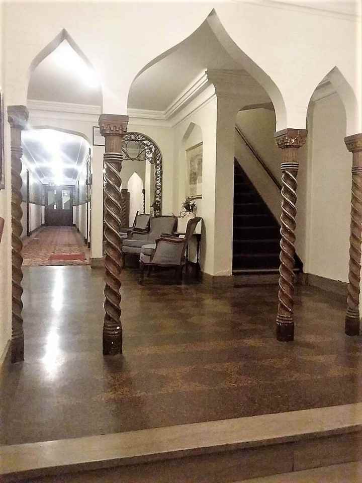 De Selm Apartments | Vintage Architecture with Fresh Modern Interiors - Photo 5 of 30